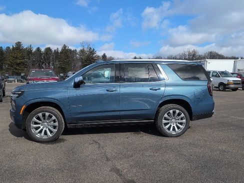 New 2026 Chevrolet Tahoe Premier image 3