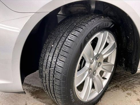 Used 2012 Buick LaCrosse Premium w/ Driver Confidence Package image 34