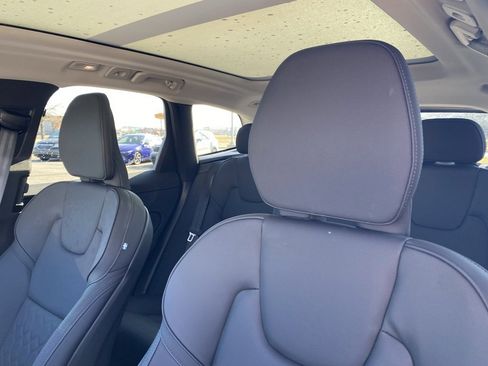 Used 2026 Volvo XC60 B5 Core w/ Protection Package Premier image 23