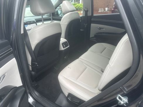 Used 2023 Hyundai Tucson Limited AWD/4WD image 15