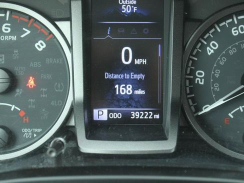 Certified 2023 Toyota Tacoma TRD Sport image 19