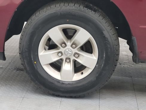 Used 2019 RAM 1500 Express image 31