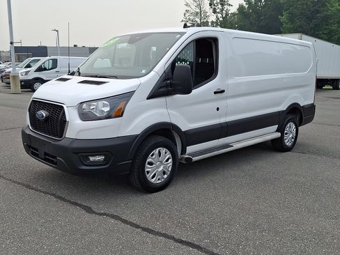 Used 2025 Ford Transit 250 Low Roof w/ Exterior Upgrade Package RWD image 3
