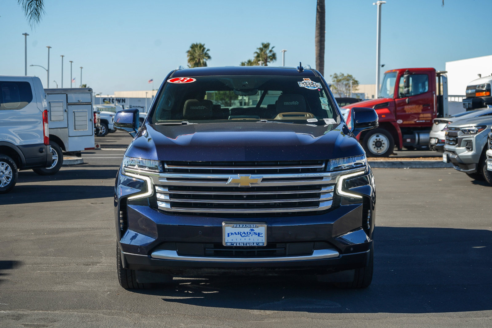Used 2023 Chevrolet Tahoe High Country w/ LPO, Illumination Package AWD/4WD image 2