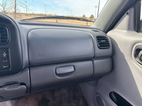 Used 1997 Dodge Dakota SLT image 18