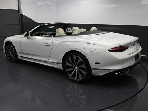 New 2026 Bentley Continental GTC image 33