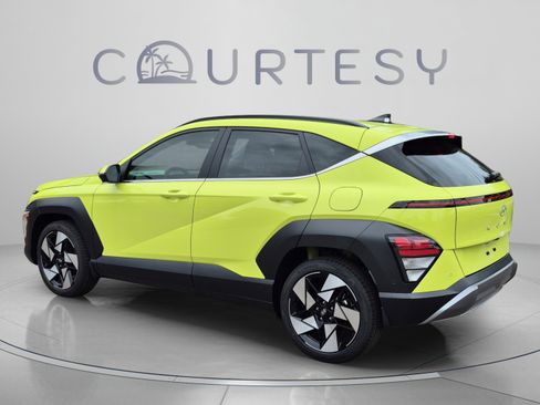 New 2026 Hyundai Kona Limited FWD image 3