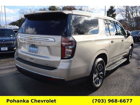 Used 2021 Chevrolet Suburban LT w/ LT Signature Package image 7