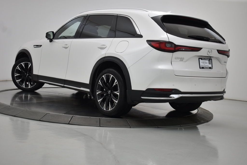Certified 2025 MAZDA CX-90 Plug-In Hybrid w/ Premium Plus AWD/4WD image 6