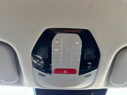 Used 2025 Kia K4 FWD image 24