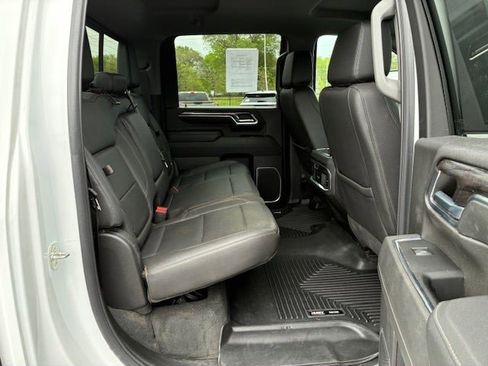 Used 2024 Chevrolet Silverado 2500 LTZ w/ LTZ Plus Package AWD/4WD image 18