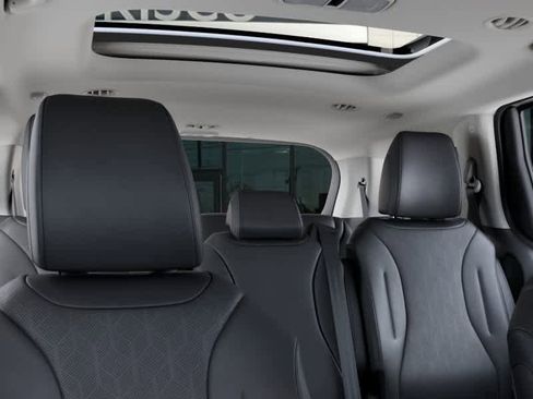 New 2026 Kia Carnival SX FWD image 27