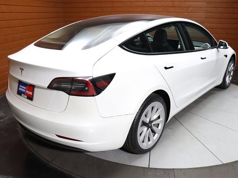 Used 2023 Tesla Model 3 Standard Range image 20