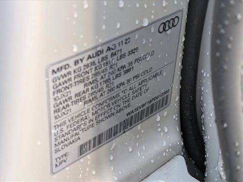 Used 2023 Audi Q8 Premium Plus image 15