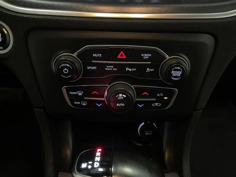 Used 2022 Dodge Charger R/T RWD image 27