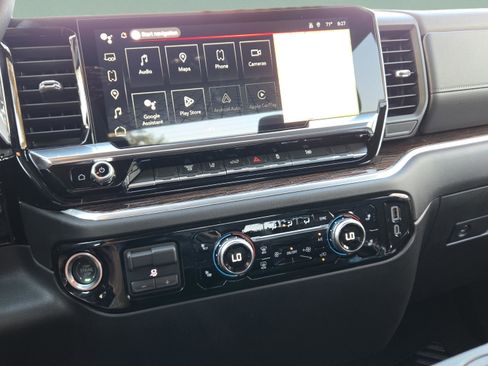 New 2026 GMC Sierra 2500 SLE image 12