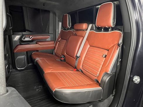 Used 2024 GMC Sierra 3500 Denali Ultimate image 24