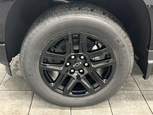 New 2026 Chevrolet Silverado 1500 RST w/ RST All Star Premium Package AWD/4WD image 7