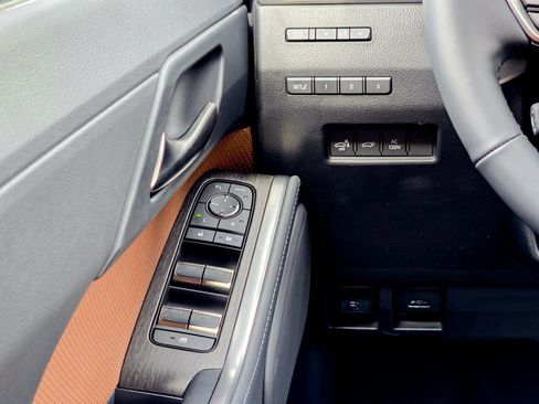 Used 2026 Lexus GX 550 w/ Accessory Package (2T) image 20