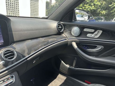 Used 2018 Mercedes-Benz E 63 AMG S image 29