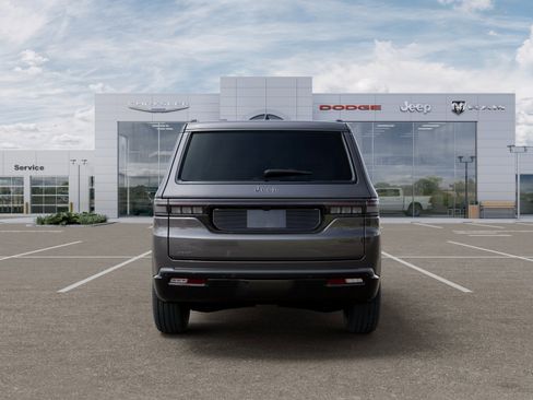 New 2026 Jeep Grand Wagoneer Limited AWD/4WD image 7