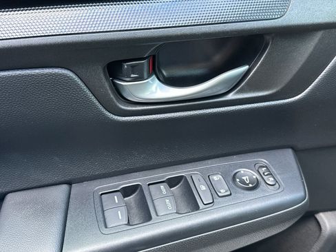Used 2023 Honda CR-V EX image 11
