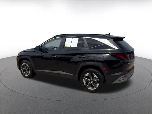 Used 2025 Hyundai Tucson SEL AWD/4WD image 10