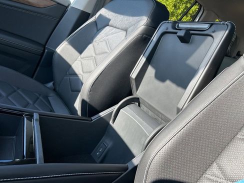 New 2026 Volkswagen Atlas SE FWD image 40