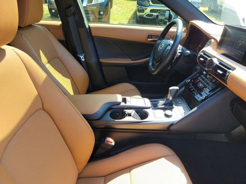 Used 2025 Lexus IS 350 F Sport w/ Accessory Package image 34