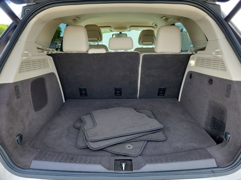 Used 2019 Lincoln MKC Premiere FWD image 15