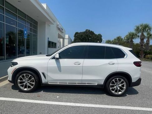 Used 2023 BMW X5 sDrive40i RWD image 3