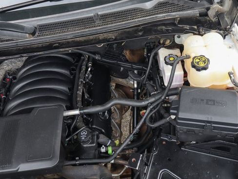 Used 2022 GMC Sierra 2500 SLE w/ SLE Convenience Package image 14