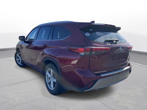 Used 2021 Toyota Highlander Platinum image 9
