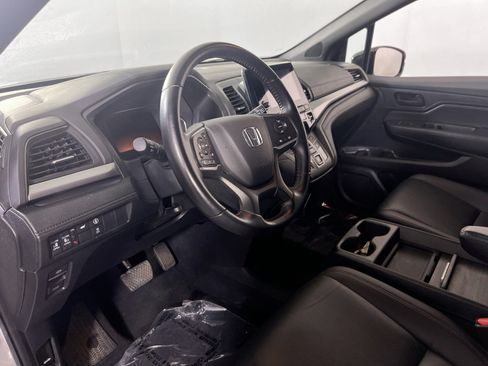 Used 2023 Honda Odyssey Sport image 9