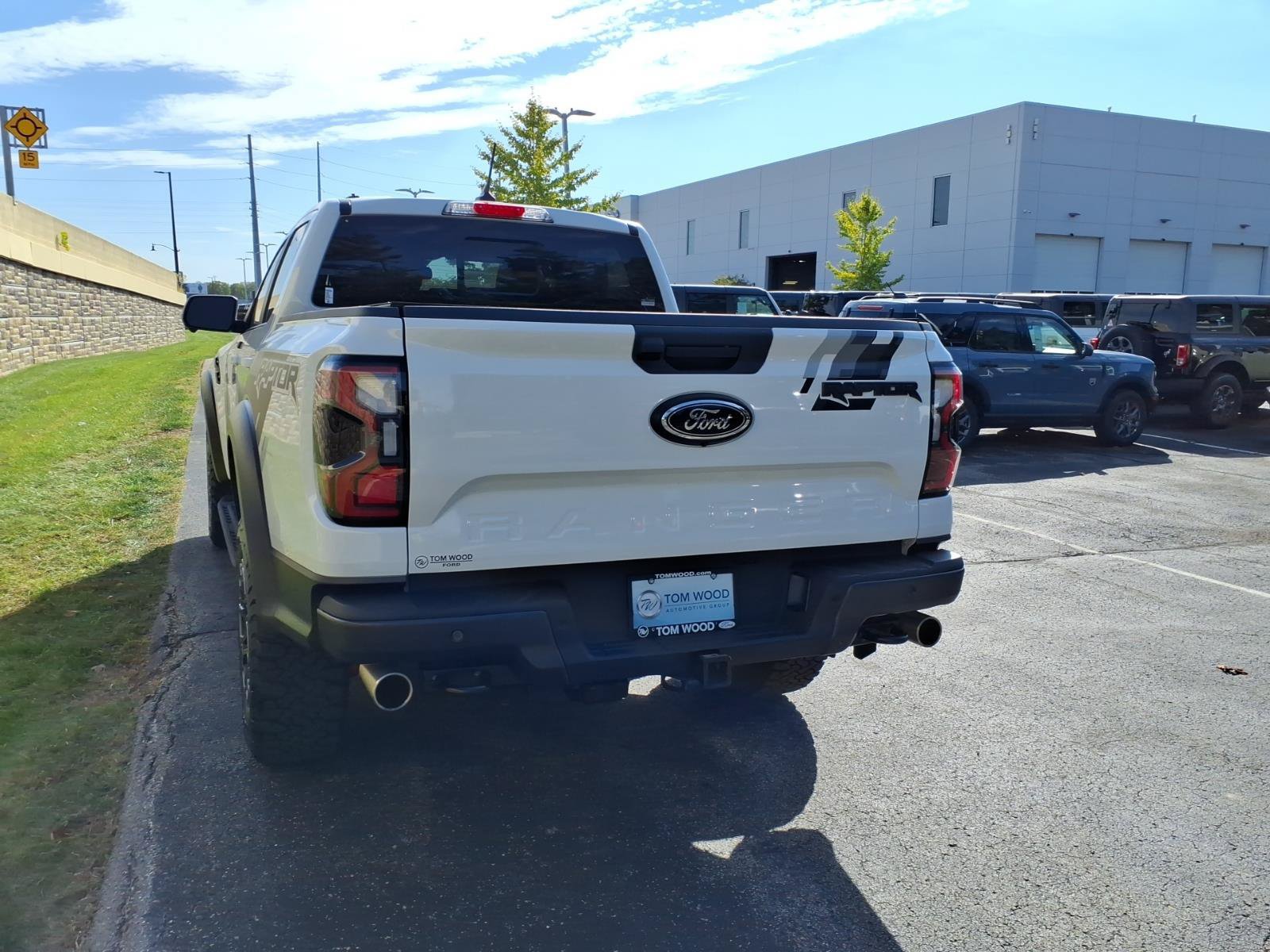 Used 2025 Ford Ranger Raptor AWD/4WD image 8