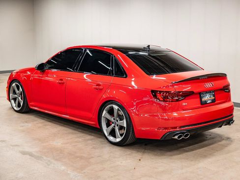 Used 2019 Audi S4 Premium Plus w/ Premium Plus Package AWD/4WD image 31