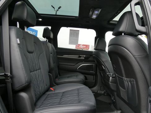 Used 2024 Kia Telluride SX Prestige X-Line image 16