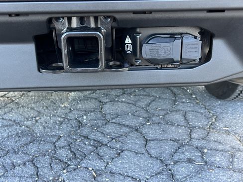 Used 2025 Ford Expedition Max Active AWD/4WD image 13