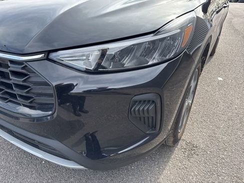 New 2025 Ford Escape ST-Line w/ Equipment Group 301A image 9