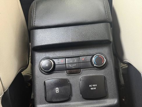 Used 2016 Ford Explorer Platinum AWD/4WD image 34