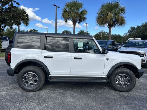 New 2025 Ford Bronco Big Bend image 9