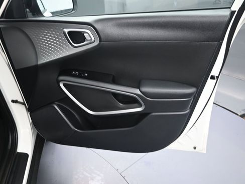 New 2025 Kia Soul S image 35