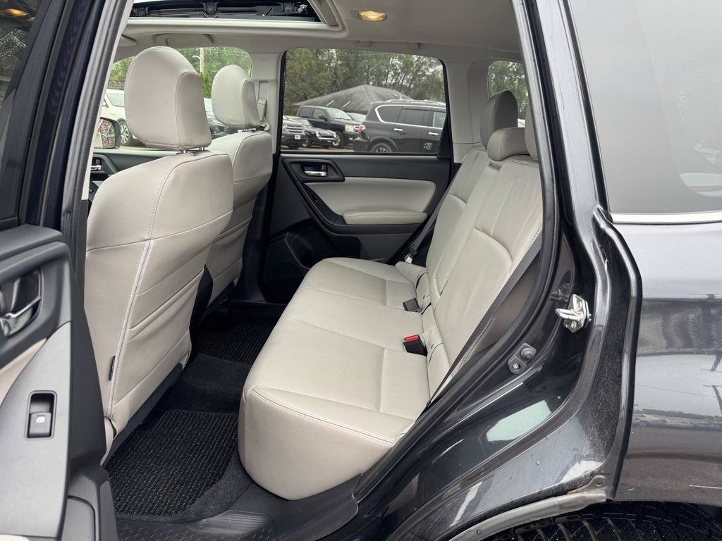 Used 2014 Subaru Forester 2.5i Limited AWD/4WD image 17
