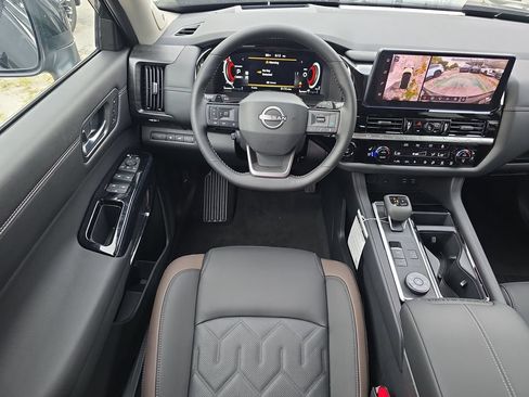 New 2026 Nissan Pathfinder Platinum w/ Cargo Package AWD/4WD image 20
