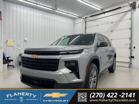 Used 2024 Chevrolet Traverse LS w/ LPO, Floor Liner Package FWD image 6