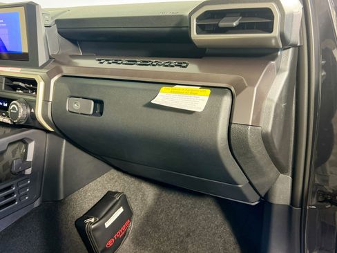 New 2025 Toyota Tacoma SR5 image 34