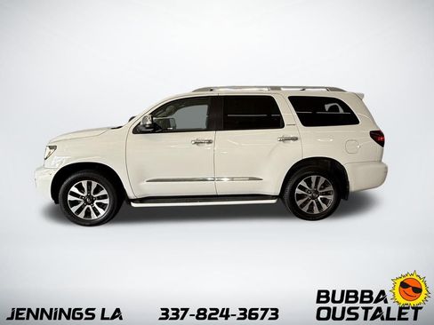 Used 2019 Toyota Sequoia Limited w/ Safety & Convenience Package RWD image 2