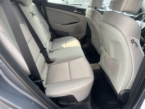 Used 2018 Hyundai Tucson SEL FWD image 15