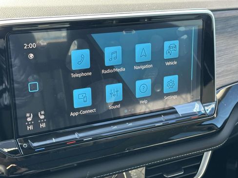 New 2025 Volkswagen Atlas SEL Premium R-Line AWD/4WD image 24
