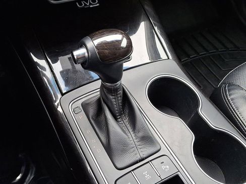 Used 2016 Kia Sorento EX image 14